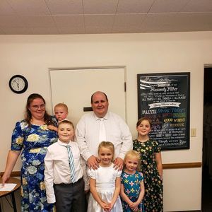 Meet your Posher, Caroline